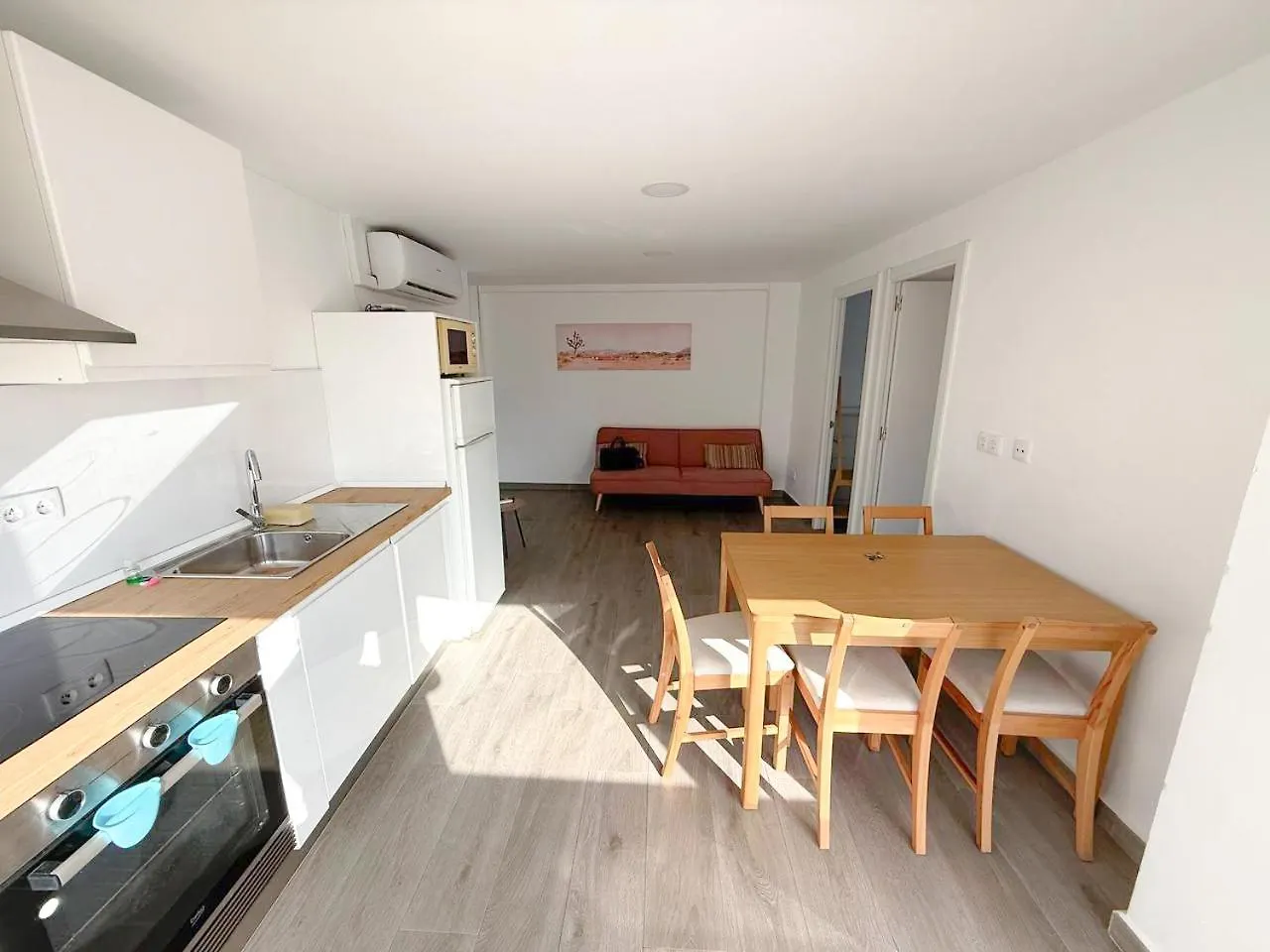 Cozy Apartment Close To The Center Torremolinos Spain